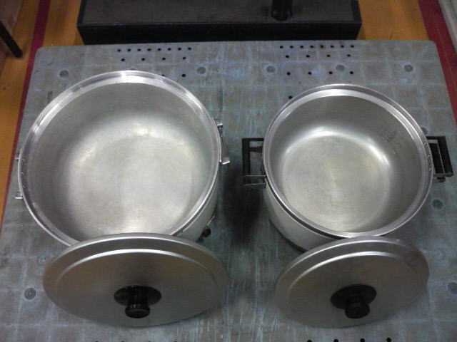 ガス炊飯器5升と3升の大きさ比較