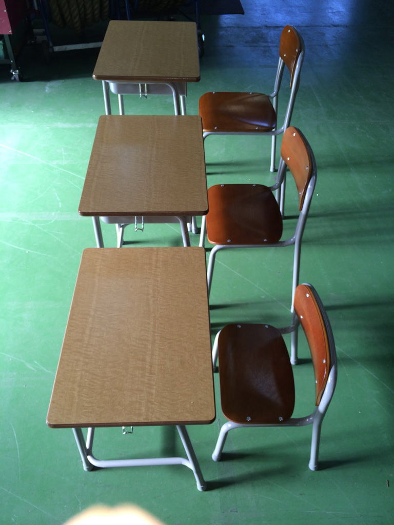 学校机