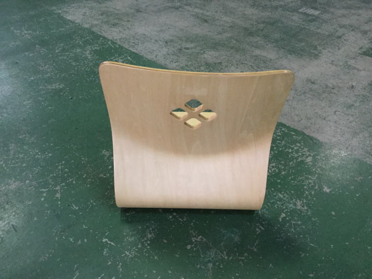 和座椅子A