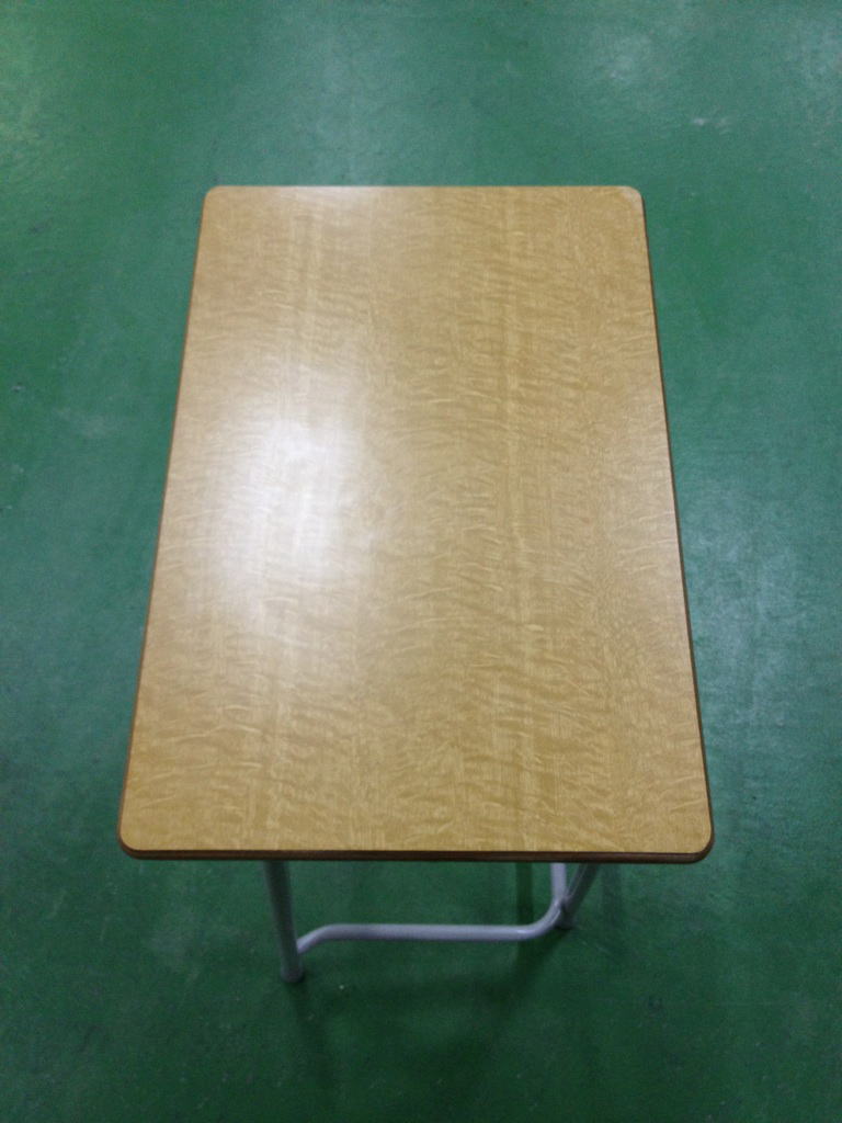 学校机 イス