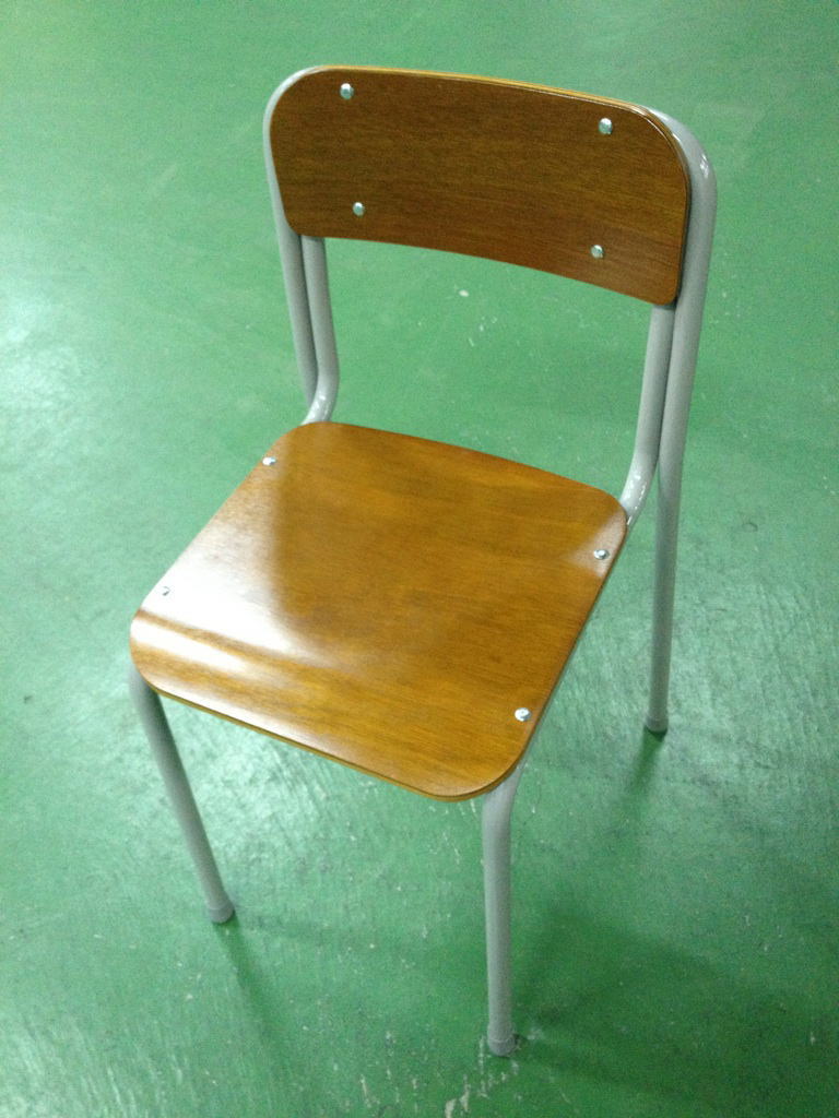 学校机 イス