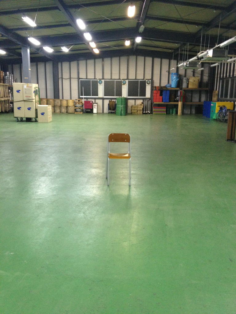学校机 イス