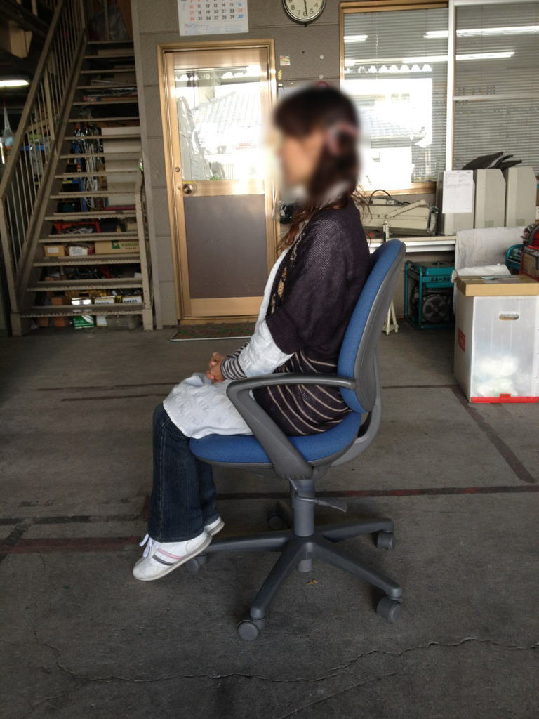 事務イス（肘付き）