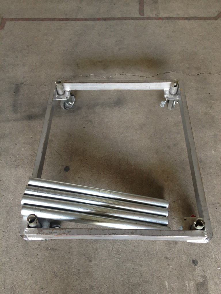 パイプ台車