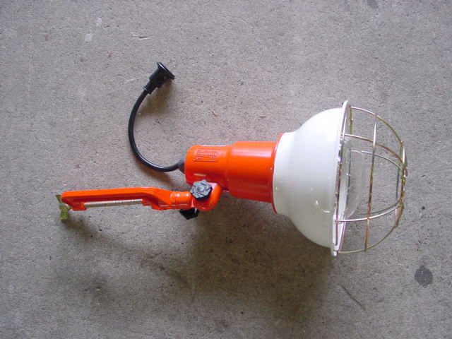 投光器