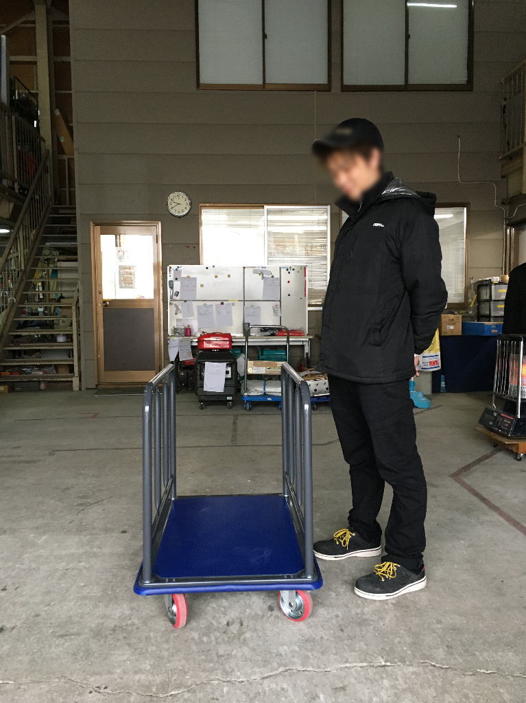 サイド付き台車