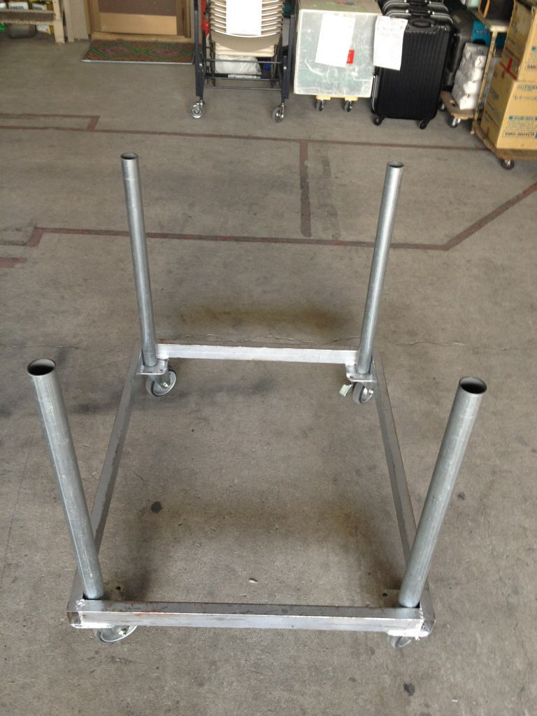 パイプ台車