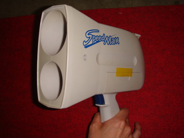 スピードガン