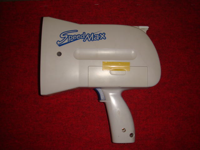スピードガン
